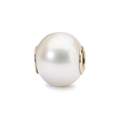 Hvid perle med 18 karat guldkerne kugle