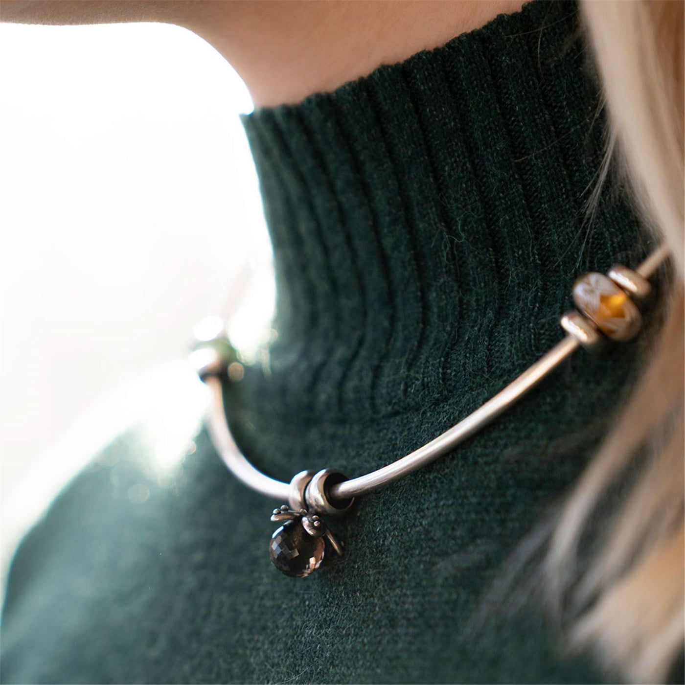 Facetteret røgkvarts kvast