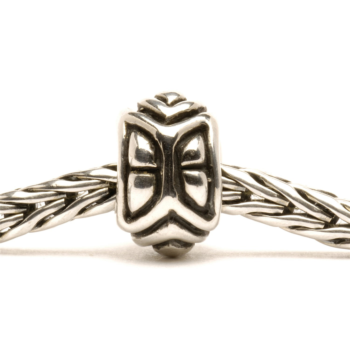 Vinkler, trekanter kugle